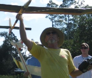 Tom Galloway Club Secretary Tom Galloway is a long-term Buzzard and RC Soaring enthusiast