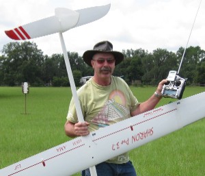 Gordon Buckland Gordon Buckland with his Sharon Pro Thermal Duration Sailplane
